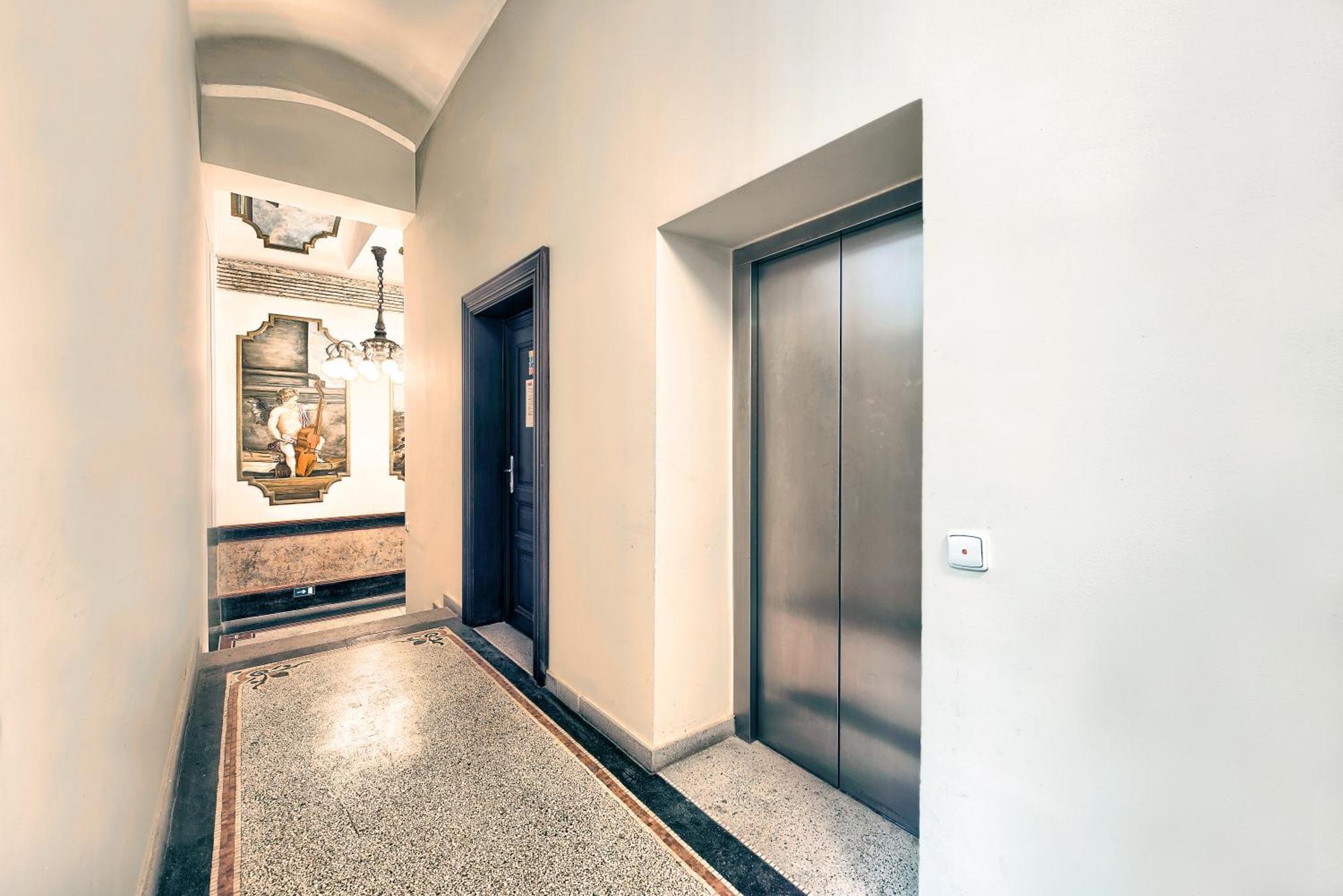 Milosrdnych Apartments Prague Exterior photo
